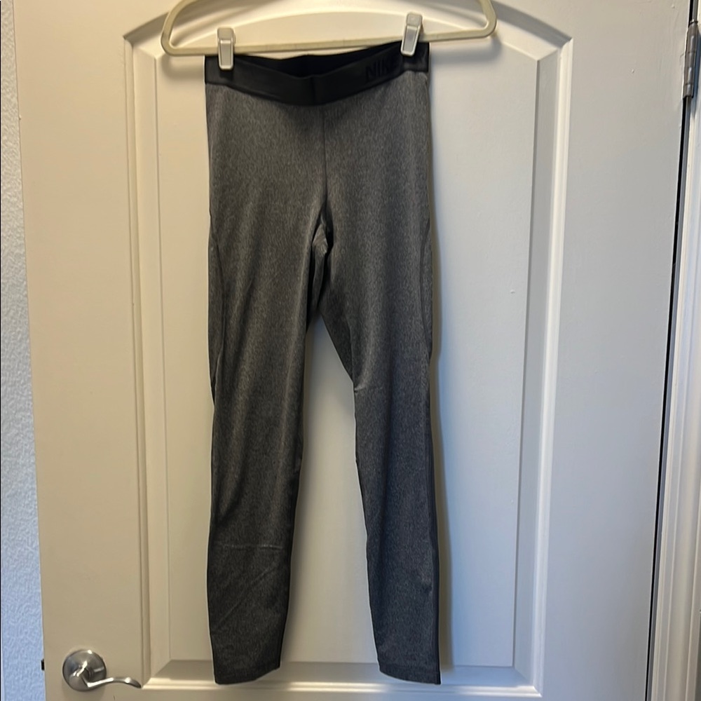 Nike Heather Gray Active Leggings
